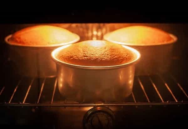 Nướng bánh gato ở nhiệt độ bao nhiêu là đúng chuẩn (2)